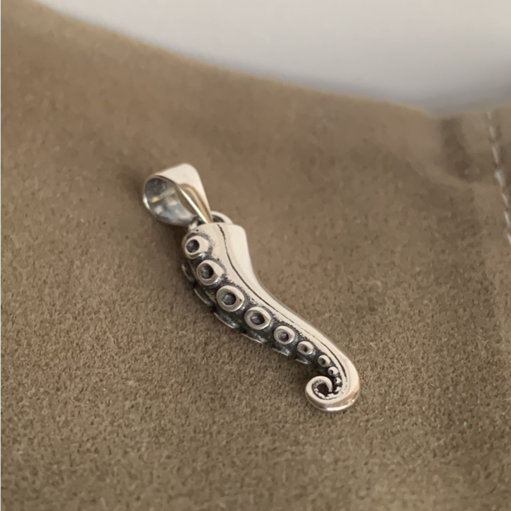 Tentacle charm